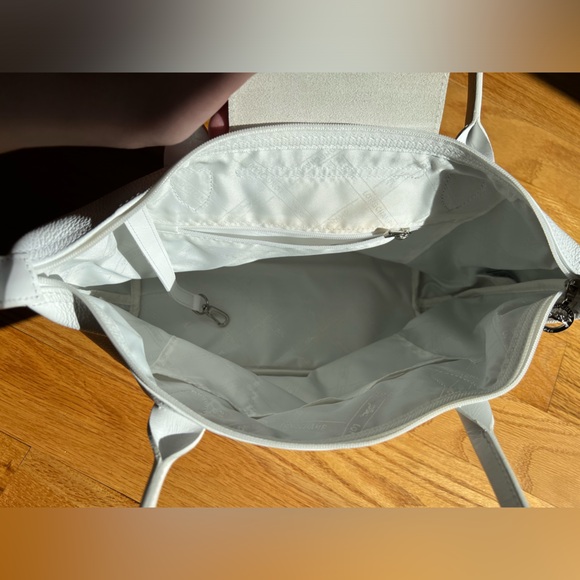 Longchamp White Leather Le Pliage Tote Bag - Picture 7 of 16